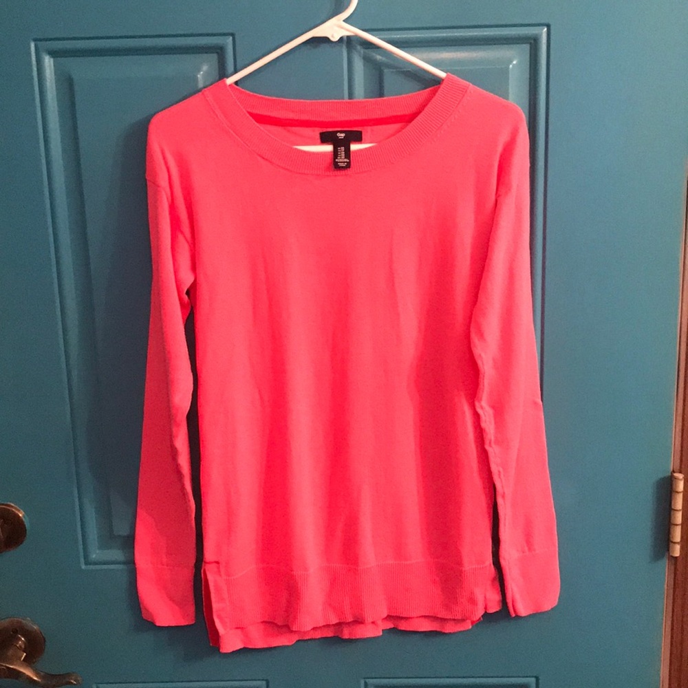 Gap pink sweater